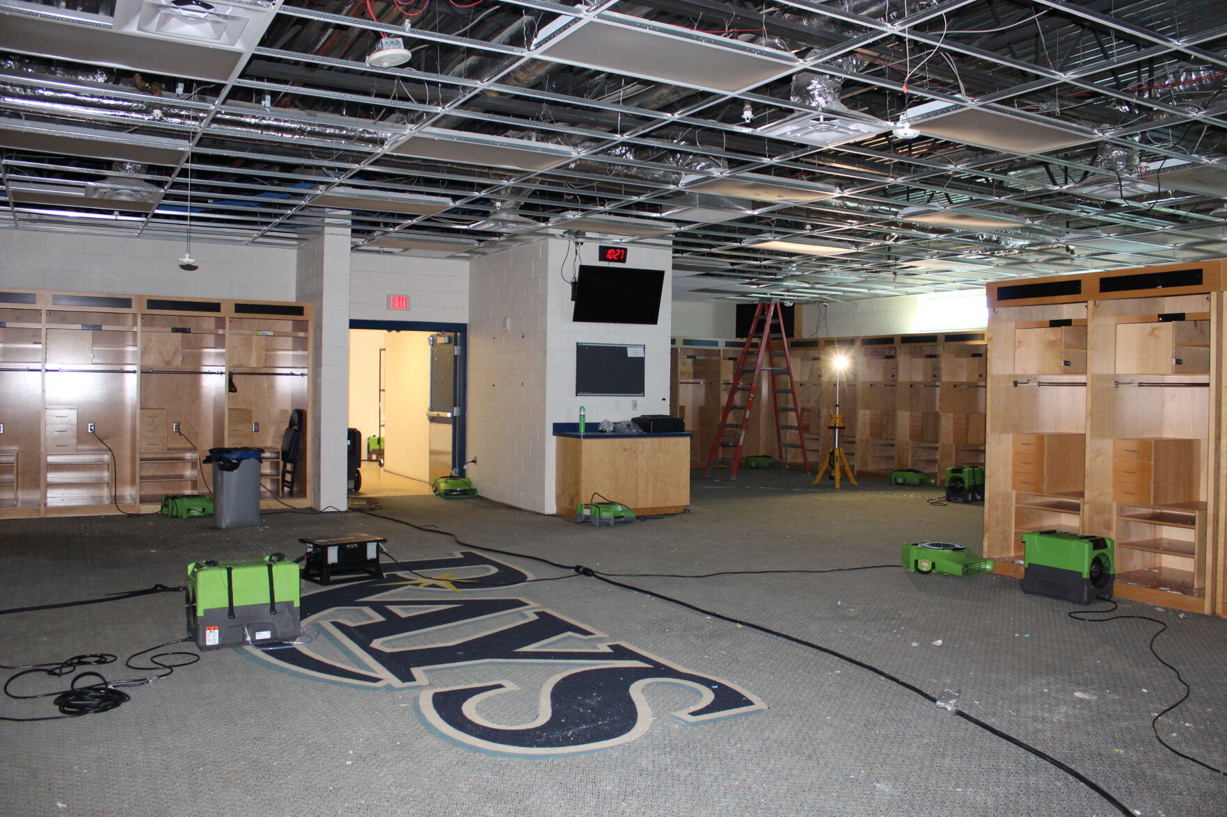 CSPx MLB clubhouse